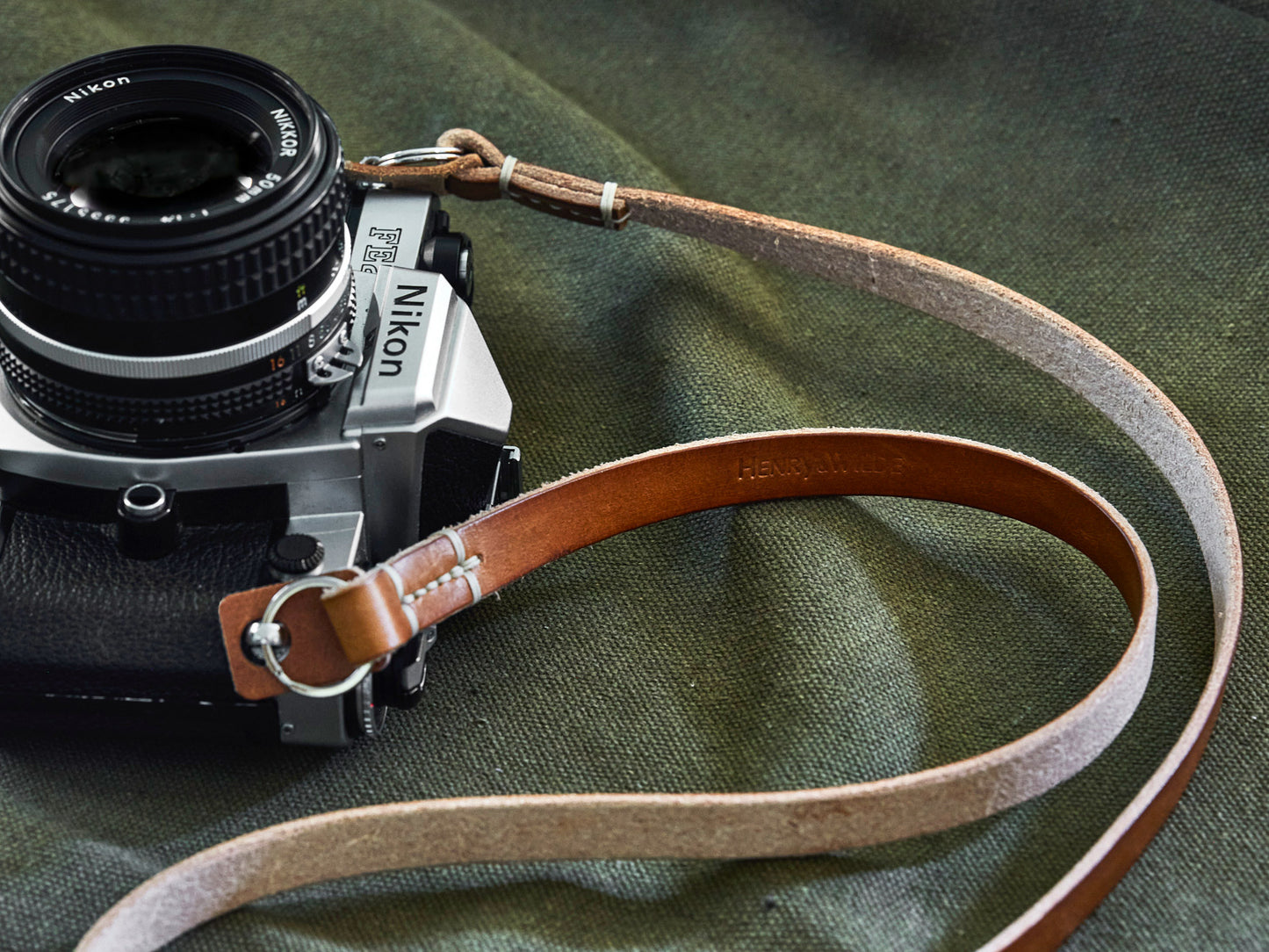 DUSTY SLIM Leather Camera Strap